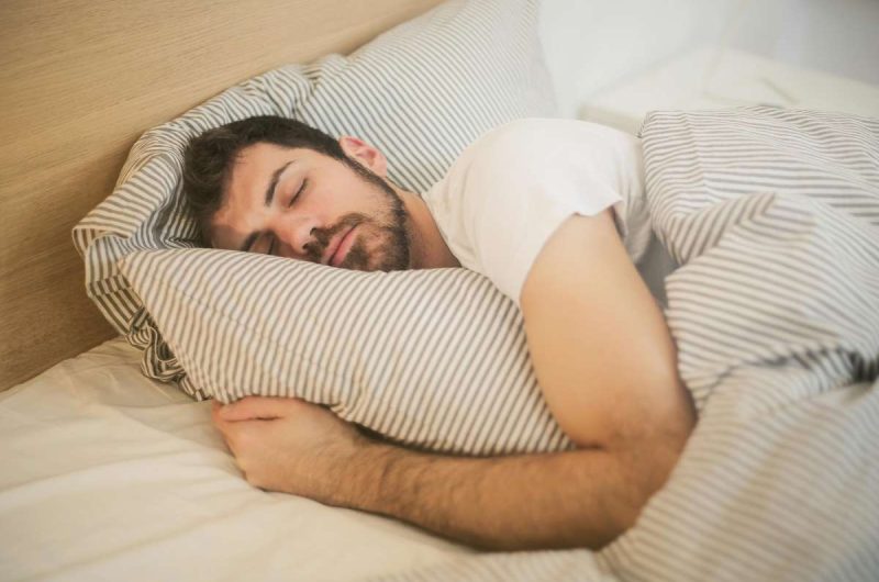 Pourquoi le CBD est une alternative efficace pour retrouver un sommeil réparateur  